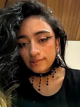 Snapshot of Lila_Desiree chatting on December 2024 06:32:02 AM Lila Desiree online show from December 2024 06:32:02 AM