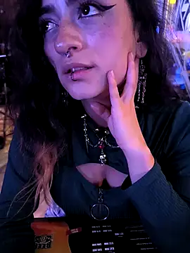 Snapshot of Lila_Desiree chatting on January 2025 02:58:01 AM Lila Desiree online show from January 2025 02:58:01 AM