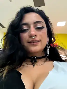 Snapshot of Lila_Desiree chatting on February 2025 03:42:01 AM Lila Desiree online show from February 2025 03:42:01 AM