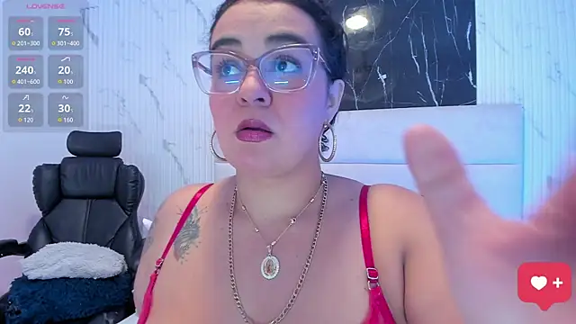 Reginavegaa online show from July 2026 11:34:02 AM