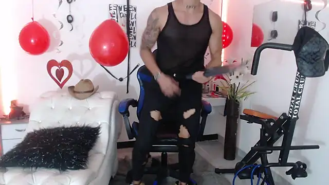 Leonard Price online show from February 2025 10:14:01 PM