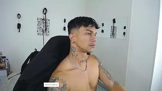 Leonard Price online show from March 2026 11:43:01 AM