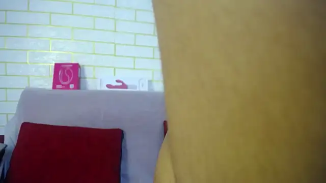 ricura mily online show from October 2025 03:32:01 AM