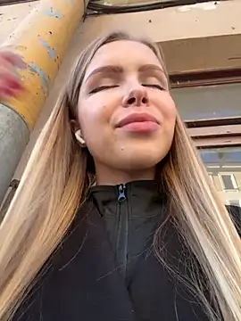 mur girl online show from September 2025 12:10:01 PM