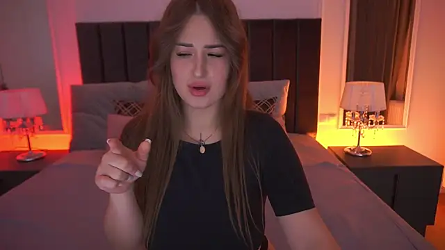 GentleAdellee online show from December 2025 01:29:01 PM