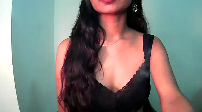 RIYAA 2 online show from January 2025 11:04:02 PM
