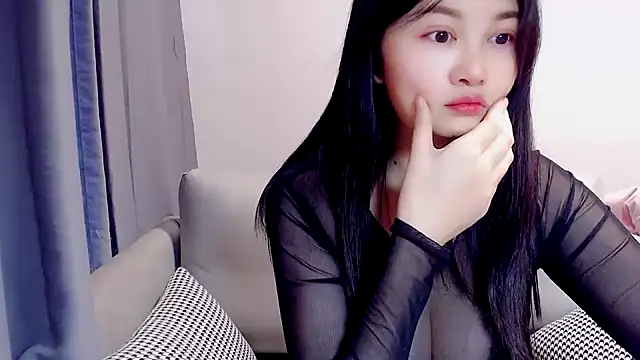 Snapshot of Little-sweet chatting on January 2025 01:37:02 AM Little-sweet online show from January 2025 01:37:02 AM