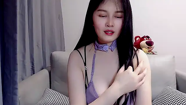 Snapshot of Little-sweet chatting on January 2025 01:30:02 PM Little-sweet online show from January 2025 01:30:02 PM