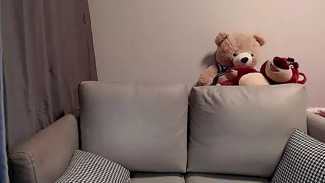 Snapshot of Little-sweet chatting on February 2025 12:48:01 PM Little-sweet online show from February 2025 12:48:01 PM
