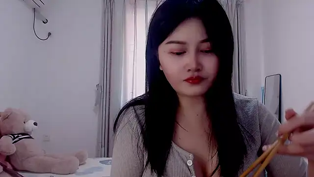 Snapshot of Little-sweet chatting on March 2025 01:53:02 AM Little-sweet online show from March 2025 01:53:02 AM
