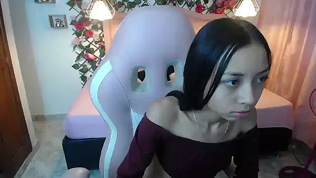 Snapshot of NathaliaSweet_11 chatting on December 2024 05:55:01 PM NathaliaSweet 11 online show from December 2024 05:55:01 PM
