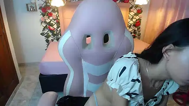 Snapshot of NathaliaSweet_11 chatting on December 2024 05:32:02 PM NathaliaSweet 11 online show from December 2024 05:32:02 PM