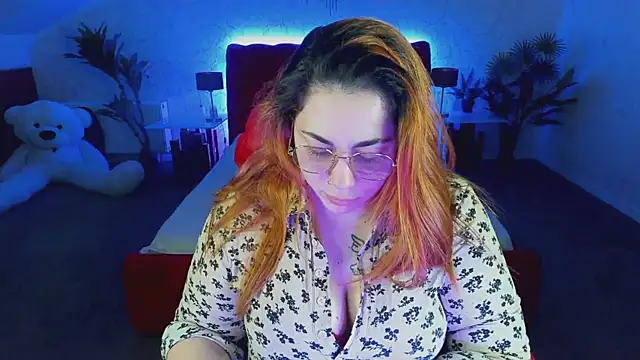Snapshot of Kittywakee chatting on March 2025 09:51:01 PM Kittywakee online show from March 2025 09:51:01 PM