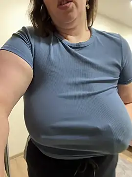 Your Hot Sister01 online show from December 2024 02:47:02 PM