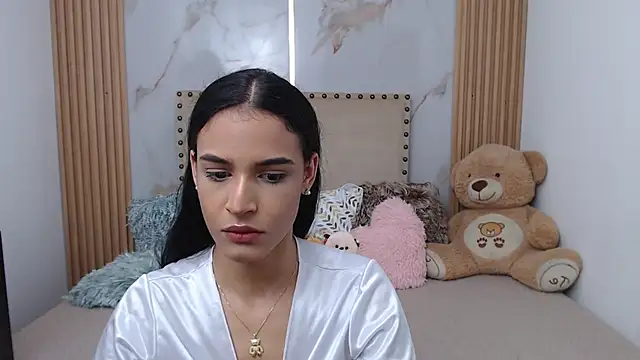 Susieeve online show from March 2025 12:39:01 PM