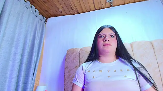 Naia x online show from March 2026 10:17:03 PM