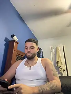 Snapshot of MasterKvn chatting on January 2025 02:08:01 AM MasterKvn online show from January 2025 02:08:01 AM