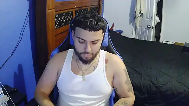 Snapshot of MasterKvn chatting on January 2025 07:21:01 AM MasterKvn online show from January 2025 07:21:01 AM