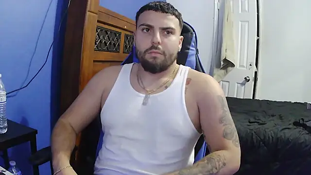 Snapshot of MasterKvn chatting on February 2025 08:24:02 AM MasterKvn online show from February 2025 08:24:02 AM