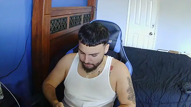 Snapshot of MasterKvn chatting on February 2025 05:39:02 PM MasterKvn online show from February 2025 05:39:02 PM