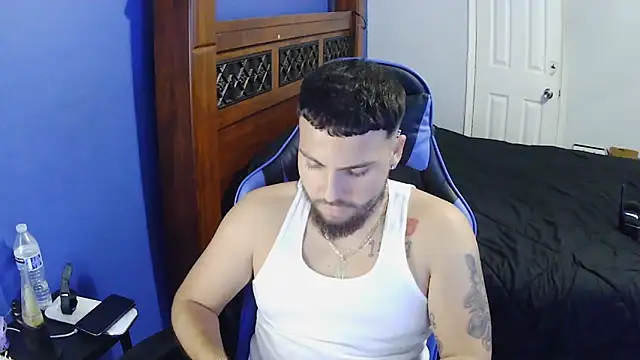 Snapshot of MasterKvn chatting on February 2025 06:07:01 AM MasterKvn online show from February 2025 06:07:01 AM