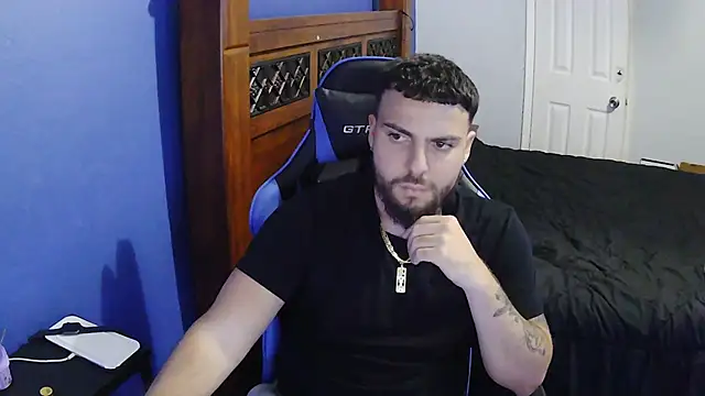 Snapshot of MasterKvn chatting on March 2025 07:43:02 AM MasterKvn online show from March 2025 07:43:02 AM