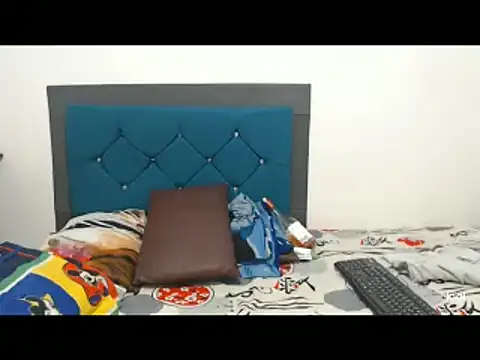 jaycolinss online show from February 2025 01:11:01 AM