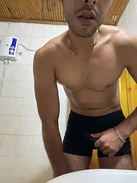 diege72 online show from October 2025 04:22:01 PM