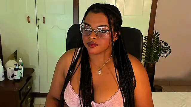 conielaurenth online show from September 2025 08:05:01 AM