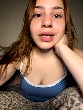 AgnesCampp online show from October 2025 12:08:01 AM