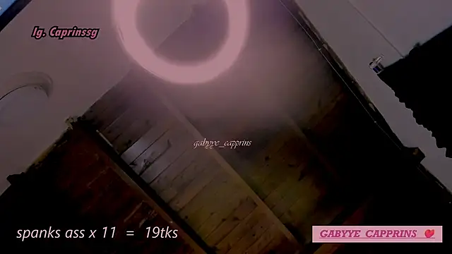 gabyye capprins online show from April 2026 12:52:01 AM