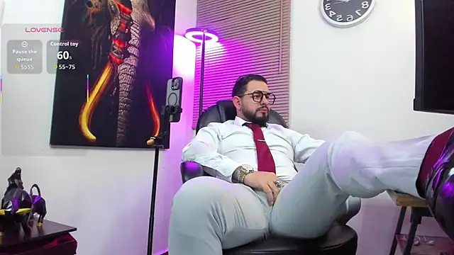 Ethan Castellano online show from September 2025 08:22:02 PM