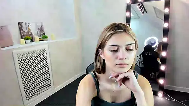Cherry Price online show from December 2024 12:45:02 AM