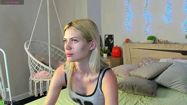 Cherry Price online show from June 2026 11:07:01 PM