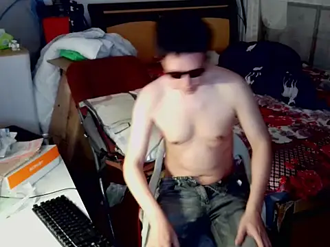 hotkaier online show from April 2026 07:39:01 AM