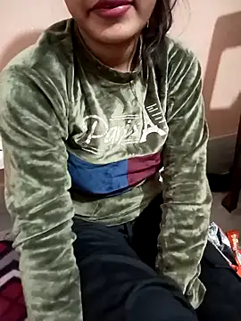 Snapshot of Sania-Love chatting on January 2025 10:02:01 AM Sania-Love online show from January 2025 10:02:01 AM