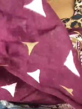 Snapshot of Sania-Love chatting on February 2025 05:48:01 PM Sania-Love online show from February 2025 05:48:01 PM