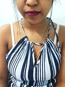 Snapshot of Sania-Love chatting on February 2025 05:26:02 PM Sania-Love online show from February 2025 05:26:02 PM