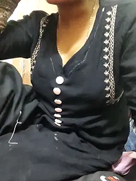 Snapshot of Sania-Love chatting on March 2025 11:02:01 PM Sania-Love online show from March 2025 11:02:01 PM