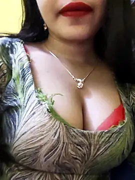 Snapshot of Sania-Love chatting on November 2025 12:56:01 AM Sania-Love online show from November 2025 12:56:01 AM