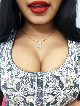 Sania-Love online show from February 2026 10:02:02 PM