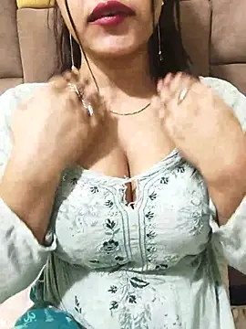Snapshot of Sania-Love chatting on July 2026 02:03:01 AM Sania-Love online show from July 2026 02:03:01 AM