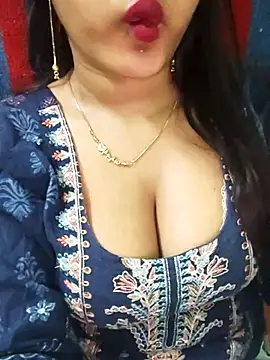 Snapshot of Sania-Love chatting on July 2026 06:22:02 AM Sania-Love online show from July 2026 06:22:02 AM