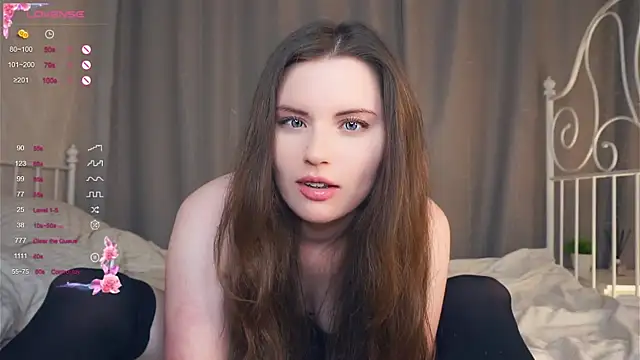 Snapshot of LoraDevon chatting on February 2025 01:34:02 AM LoraDevon online show from February 2025 01:34:02 AM