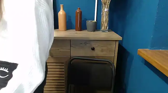 Snapshot of felicity_gold chatting on December 2024 07:25:02 AM felicity gold online show from December 2024 07:25:02 AM