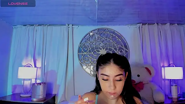 Belliinda 21 online show from January 2026 07:06:02 PM