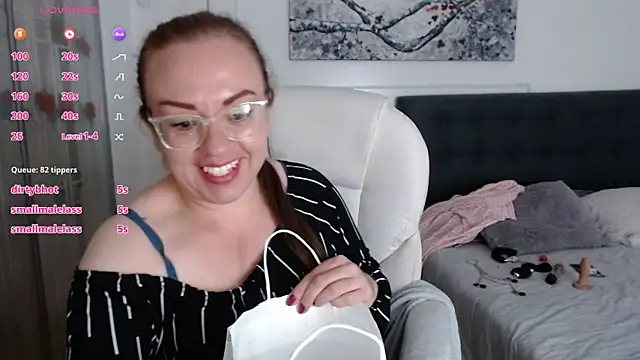 Tania Goddess  online show from January 2025 01:15:01 AM