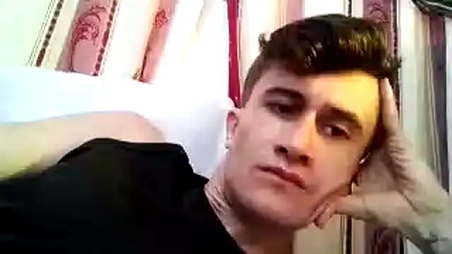 Loggan donnelly online show from November 2025 04:17:02 PM