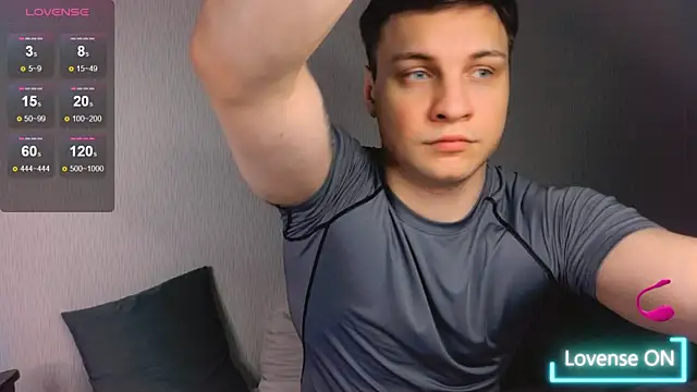 handsome guy01 online show from January 2025 12:01:01 AM