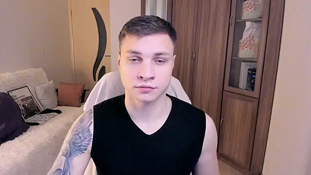 handsome guy01 online show from September 2025 01:51:01 AM